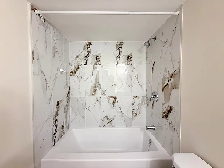 19 Empire St #5 — Photo 13