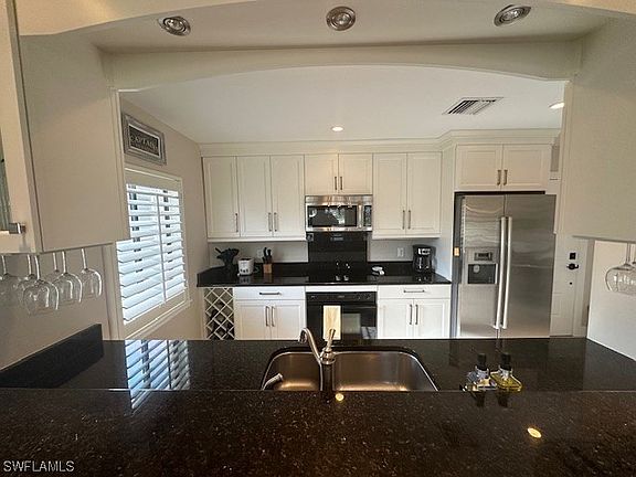 5th image of 15091 Bagpipe Way APT 202