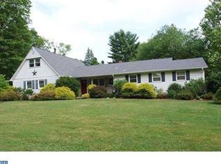 832 Queens Dr, Yardley, PA