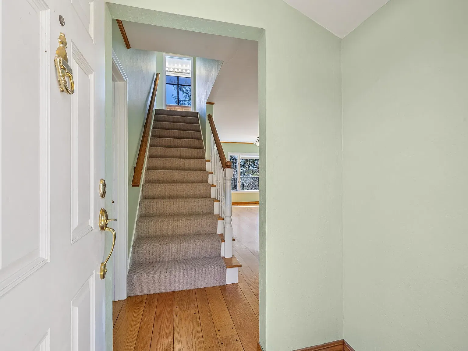 4 bed, 2177 sqft, $6,000 — Photo 4