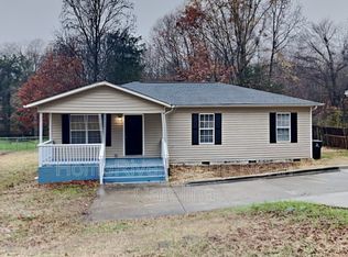 465 Carolyn Dr, Winston Salem, NC 27103
