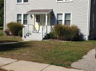 87 Bowling Ln, Bradford, RI 02808