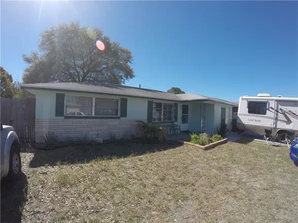 7624 Marechal Ave, Port Richey, FL 34668