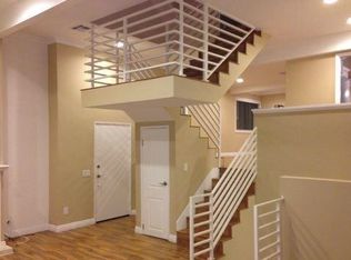 22026 Strathern St UNIT 15, Canoga Park, CA 91304