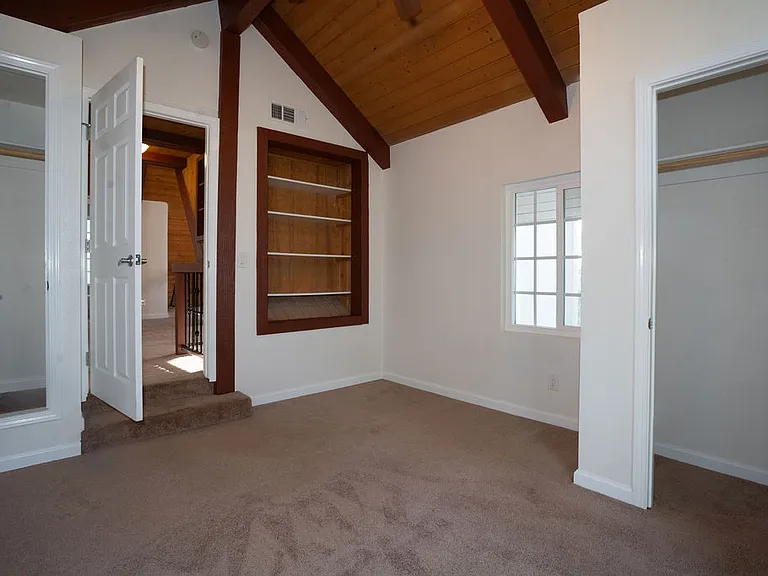 521 Pioneer Rd — Photo 29