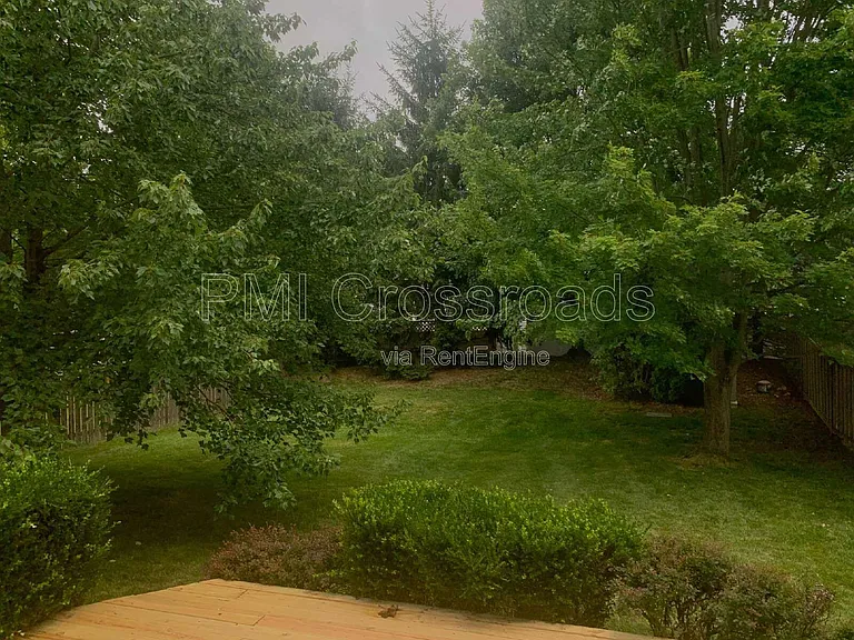 8620 Olenbrook Dr — Photo 6