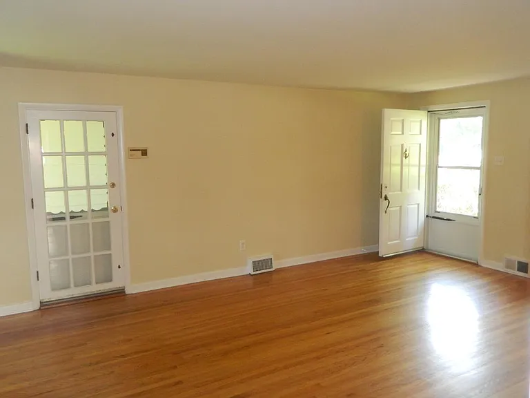 4012 Fairway Rd — Photo 40