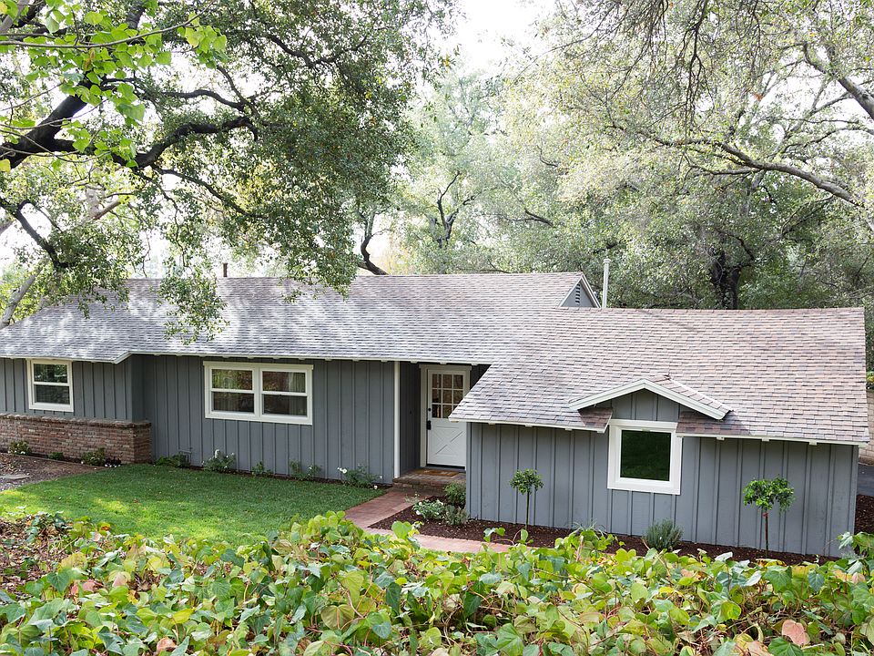 1st image of 1940 Skyview Dr