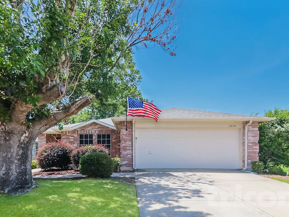 2636 Peach Dr