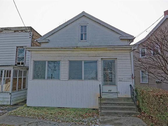 2nd image of 22 Washington Ave