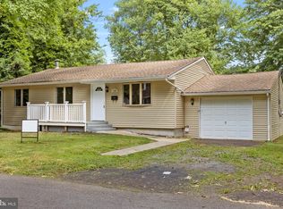 2115 Dixon Ave, Croydon, PA 19021