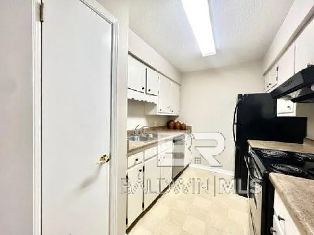 512 Lake Forest Blvd #G226 — Photo 6