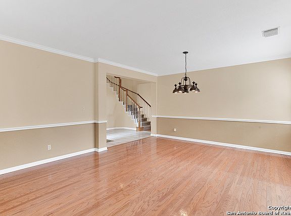 4th image of 2606 Concan St