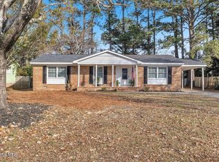 122 Carolina Cir, Jacksonville, NC 28546