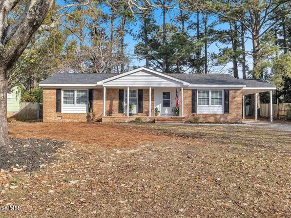 122 Carolina Circle, Jacksonville, NC 28546