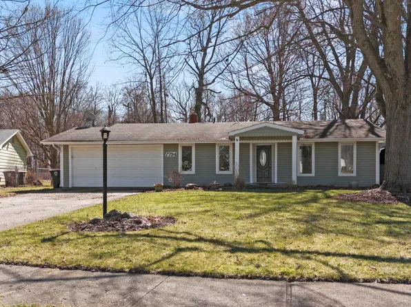 7734 Regina Dr, Fort Wayne, IN 46815