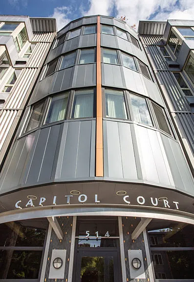 Capitol Court — Photo 12