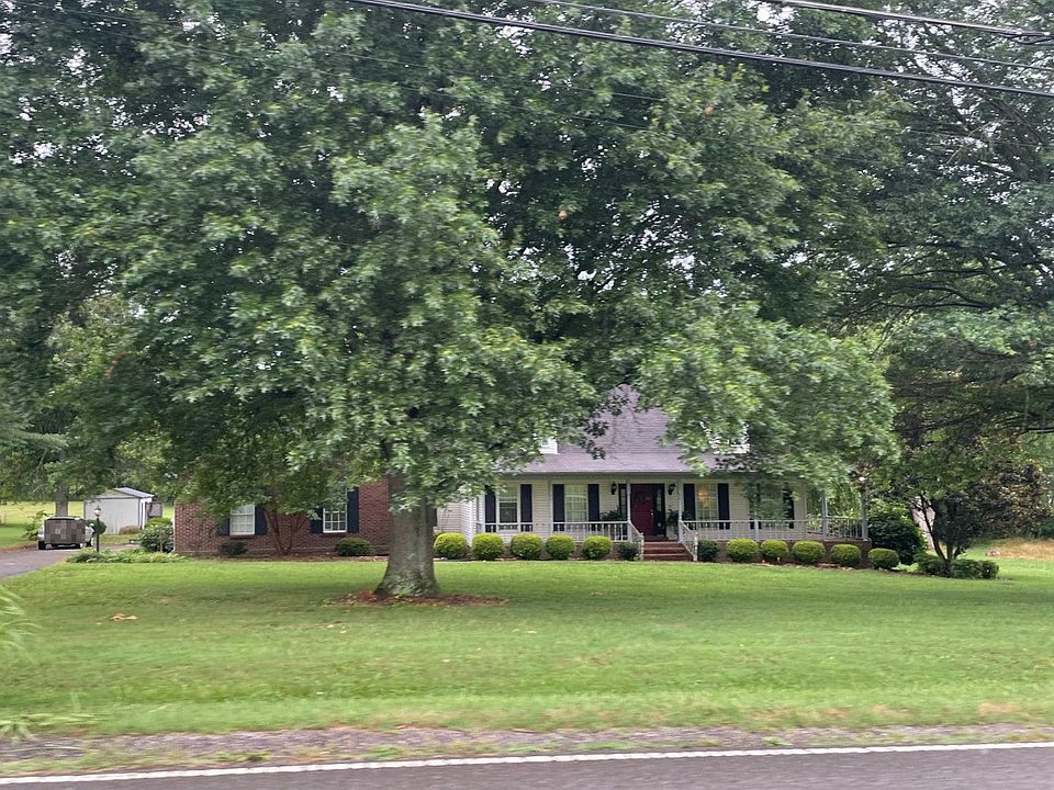 1st image of 131 Graystone Dr
