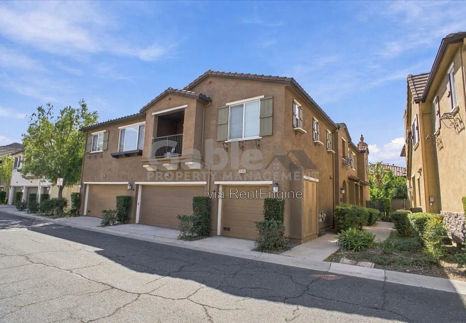 3 bed, 3.0 bath, 1710 sqft, $3,350 — Photo 1
