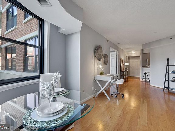 5th image of 1200 Braddock Pl APT 209