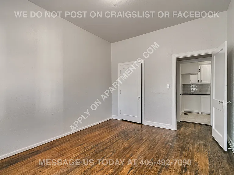 1130 NW 39th St #1130.5 — Photo 26