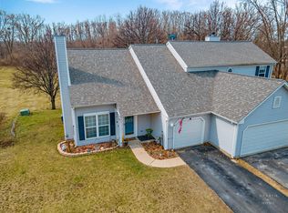 2321 Aspen Dr, Woodstock, IL 60098