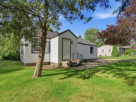 3rd image of 2805 E Ashman St