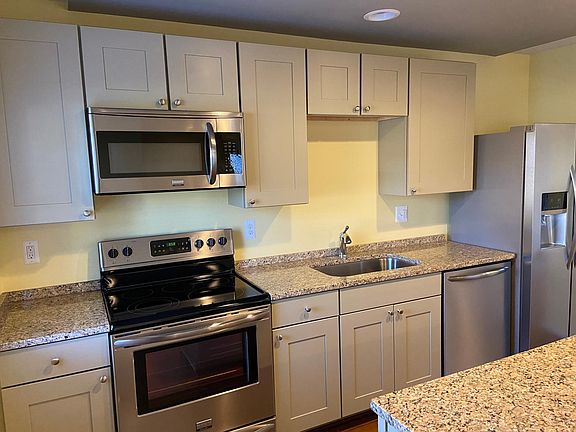 2nd image of 253 S Union St #A