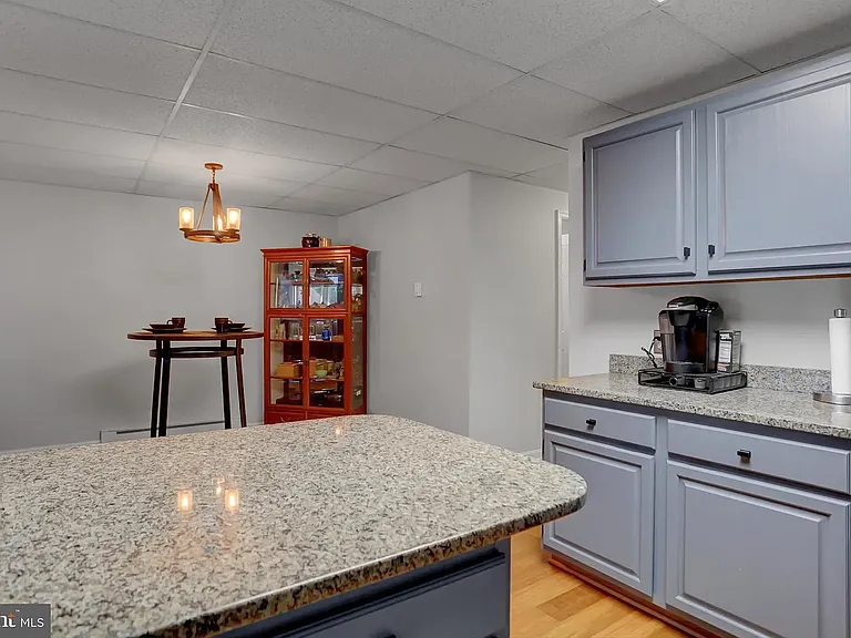 107 Hamilton Ave #107 — Photo 9