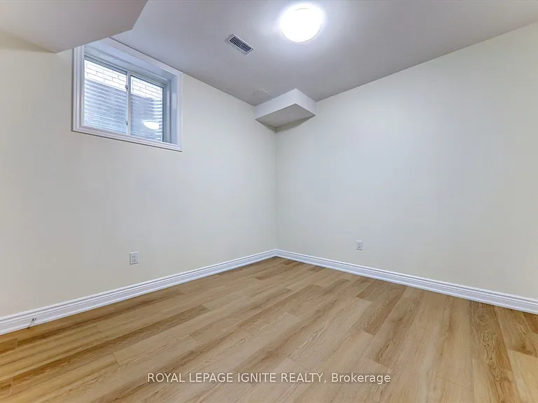 17 Winthrop Cres #BASEMENT — Photo 16