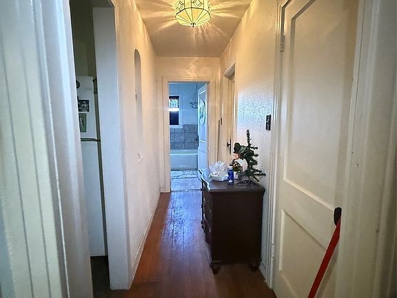 5th image of 311 S Ebrite St