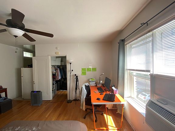 2nd image of 5533-35 N Kenmore Ave #3D