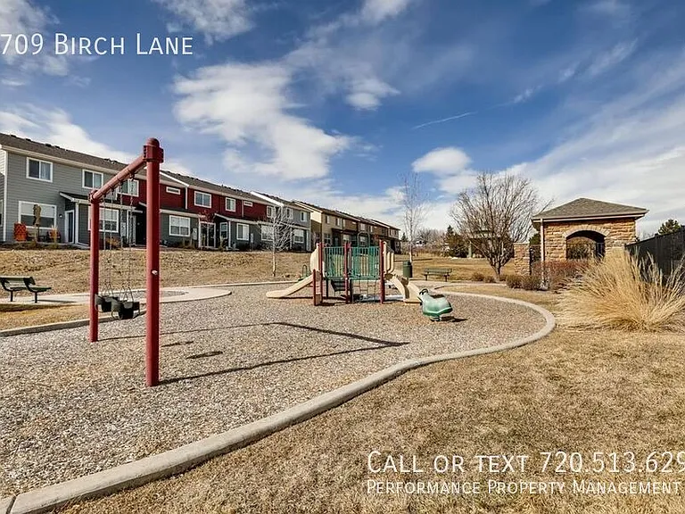 9709 Birch Ln — Photo 23