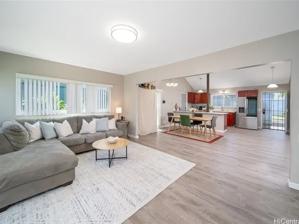 95-305 Kahikinui Ct APT 203, Mililani, HI 96789