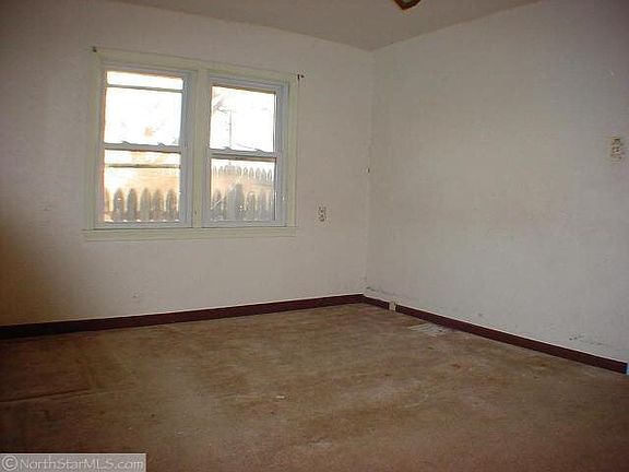 5th image of 610 E Burgess Street