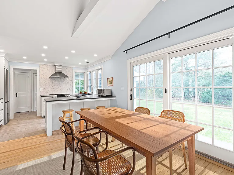119 Sayres Path — Photo 8