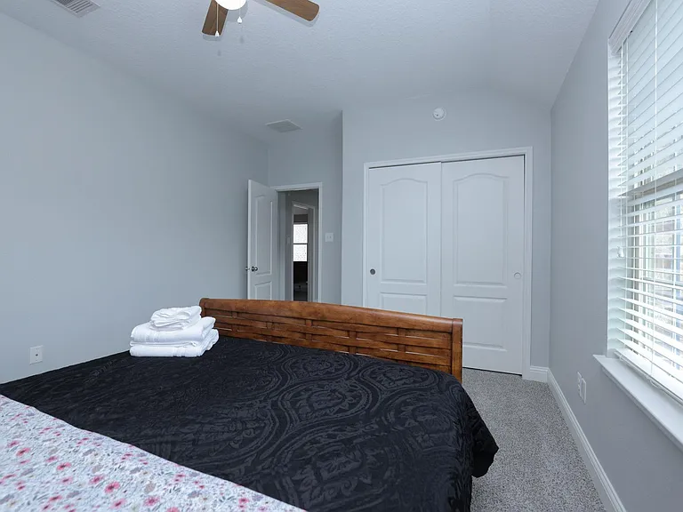 19 Canterborough Pl — Photo 29