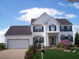 9820 Emerald Ridge Ave NW, Canal Fulton, OH 44614