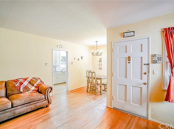 5th image of 2417 Cooley Pl