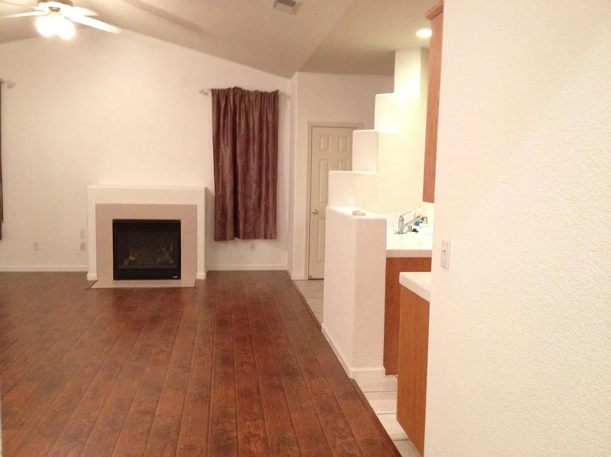 4 bed, 1617 sqft, $2,800 — Photo 2