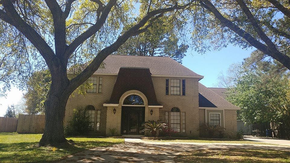 1st image of 2802 E Elm Cir