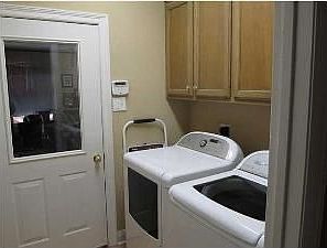 3rd image of 201 Huckleberry Dr