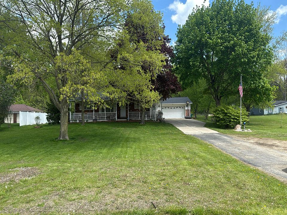 1st image of 28584 King Rd