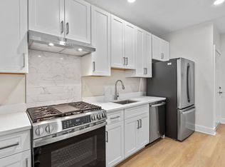 1546 Chapel St #2, New Haven, CT 06511