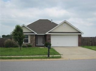 1686 Saint Claire St, Pea Ridge, AR 72751