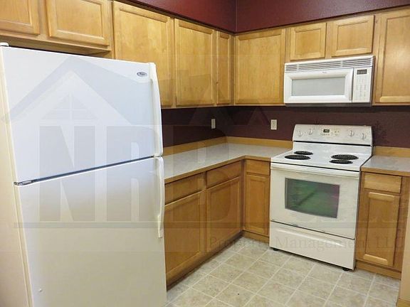 5th image of 18527 101st Avenue Ct E Unit 118