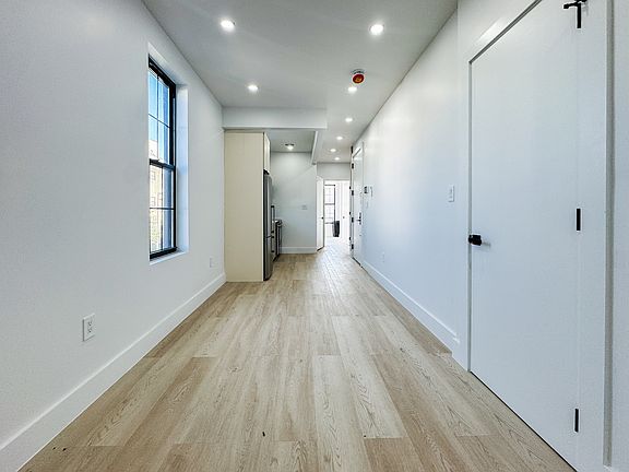 5th image of 375 Bushwick Ave #3R