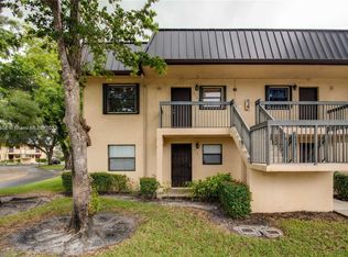136 NW 91st Ave #202, Hollywood, FL 33024