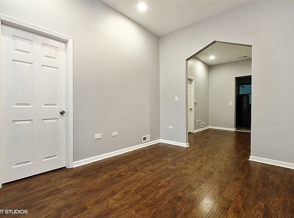 2nd image of 518 W 81st St