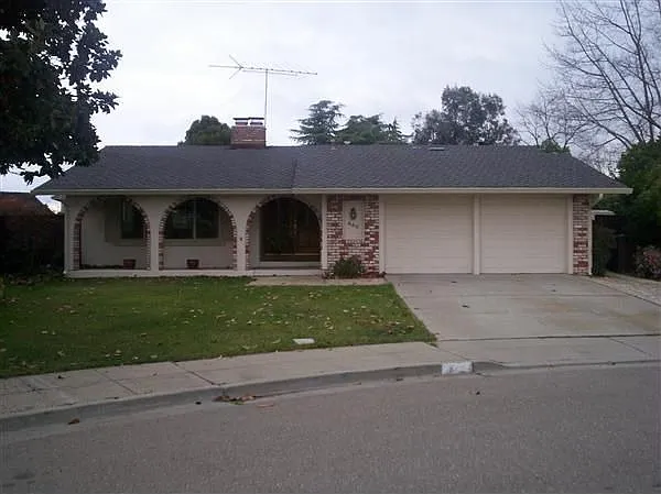 446 Pismo Ct photo 1